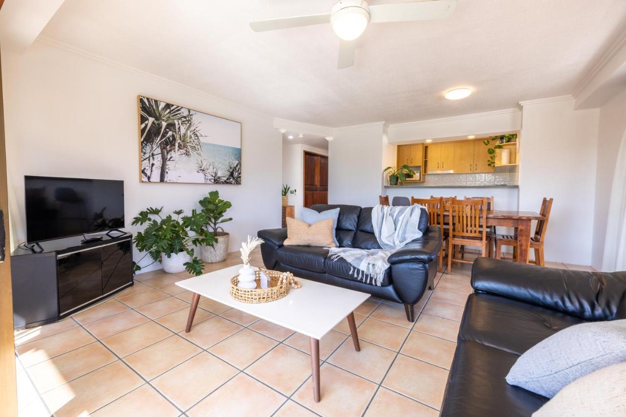 Coastal Sol -Right On Clarkes Beach! Byron Bay Exterior foto